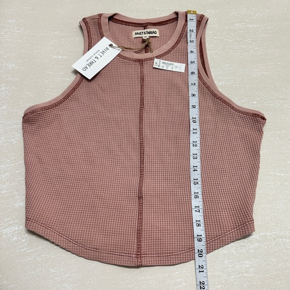NWT limited edition Rivet and Thread cropped waffle knit fitted tank size L - Picture 8 of 9